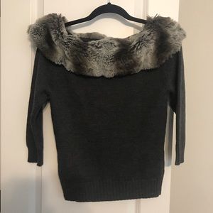 Faux Fur Trimmed Grey Sweater